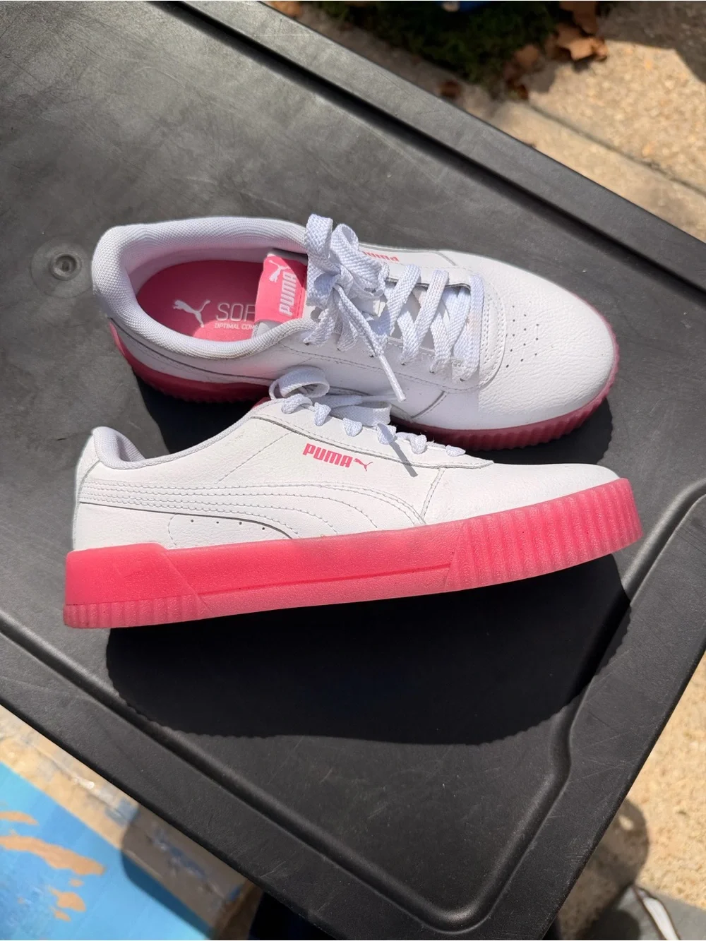 Puma Women's White Sneakers with Pink Trim Women Size 7.5